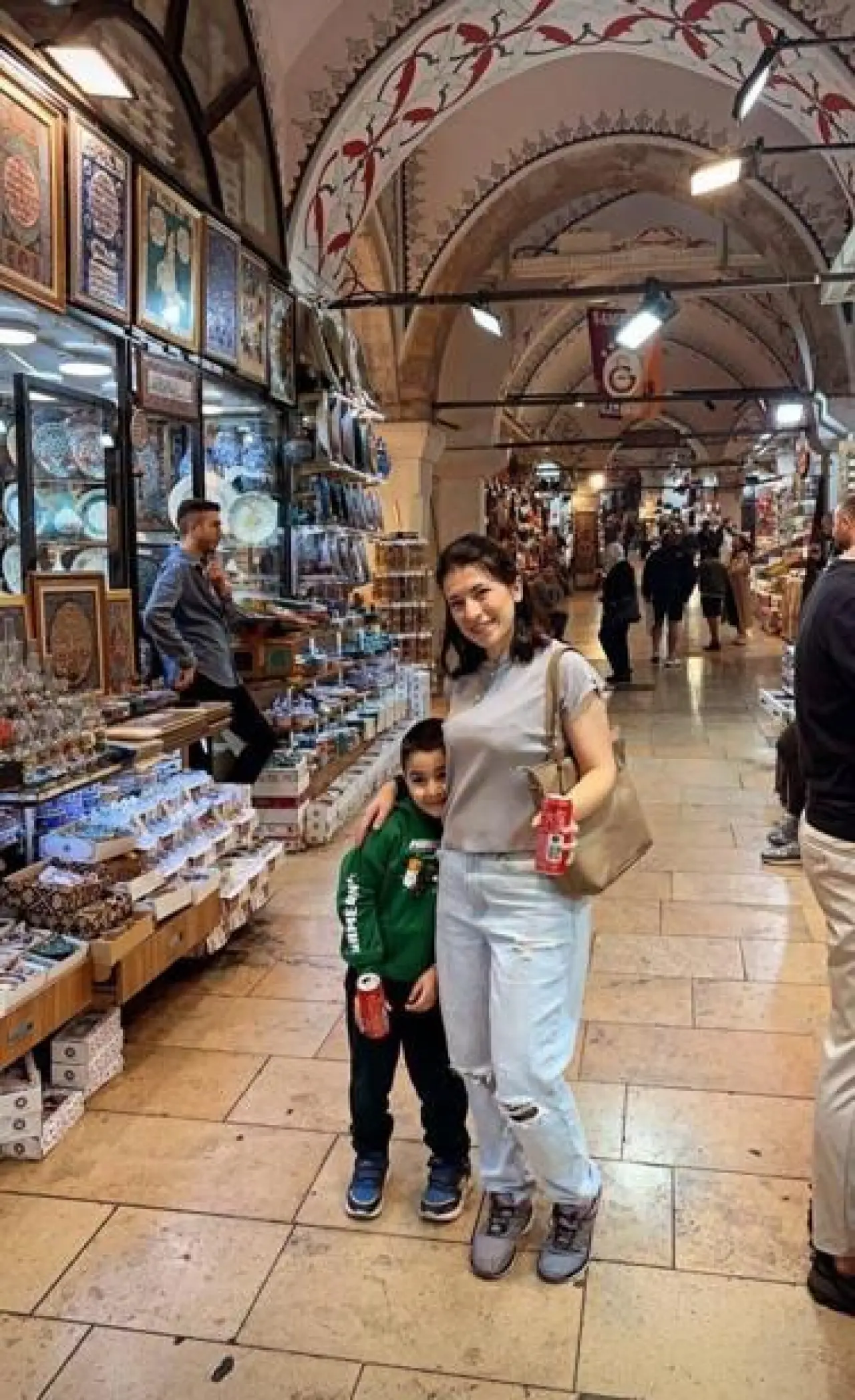 Fatihte gıda zehirlenmesi şüphesi: Gözaltı sayısı 8e yükseldi; otel mühürlendi