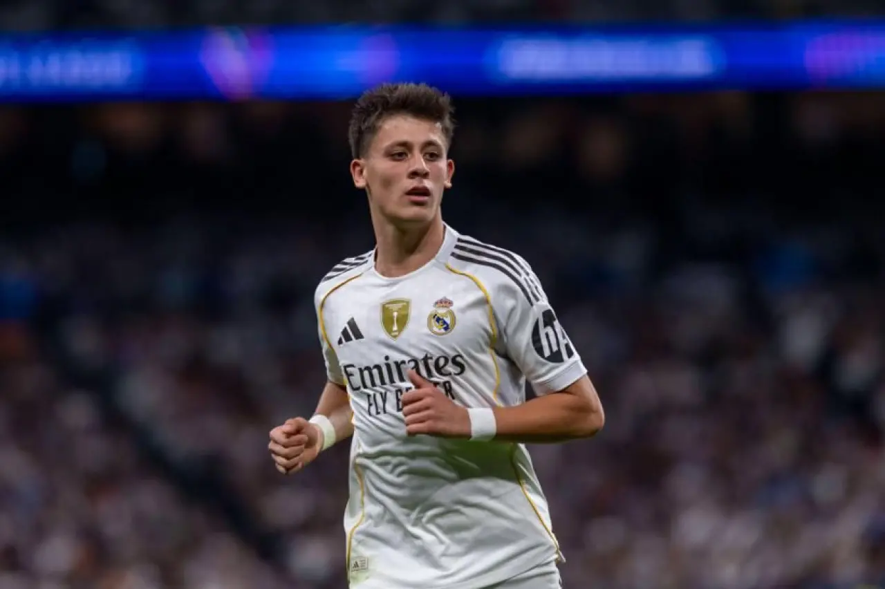 En pahalı Türk oyuncular belli oldu! Listenin tepesinde Arda Güler ve Kenan Yıldız var - Fotoğraf: 31