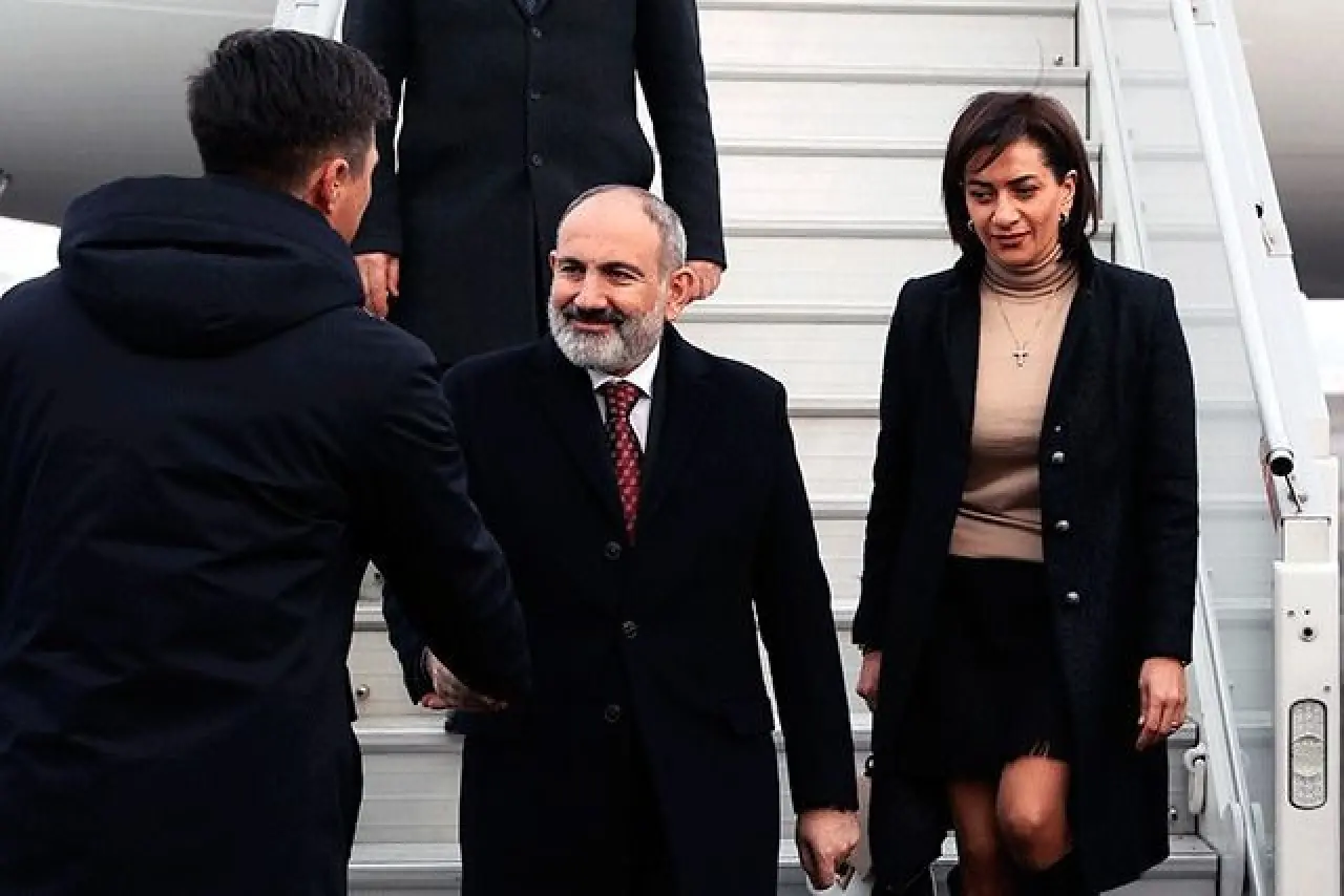 pashinyan-anna-hakobyan-1-rqqx.jpg